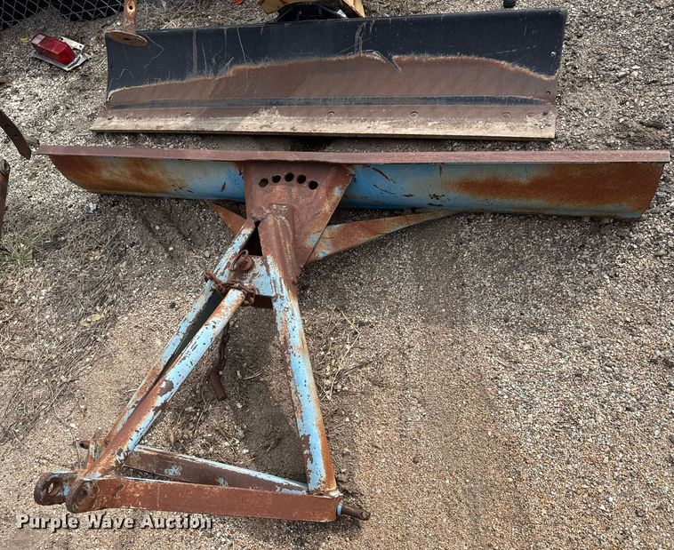 image for item EO0725 (2) 6' W three point blades