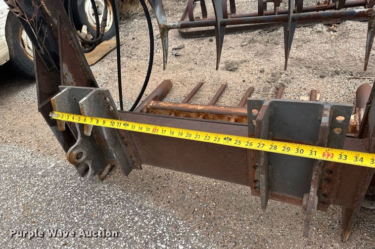 image for item EO0728 48