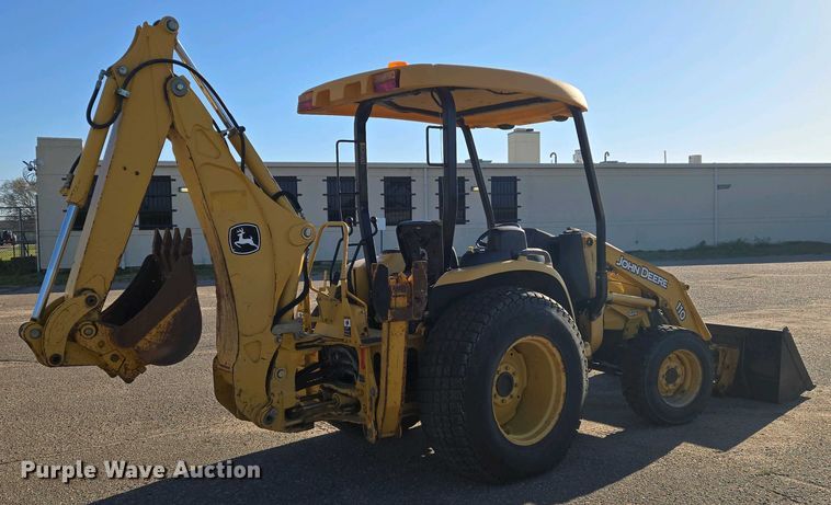 image for item EO0730 John Deere 110 backhoe