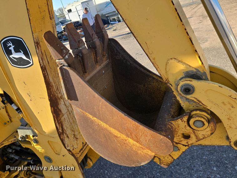 image for item EO0730 John Deere 110 backhoe