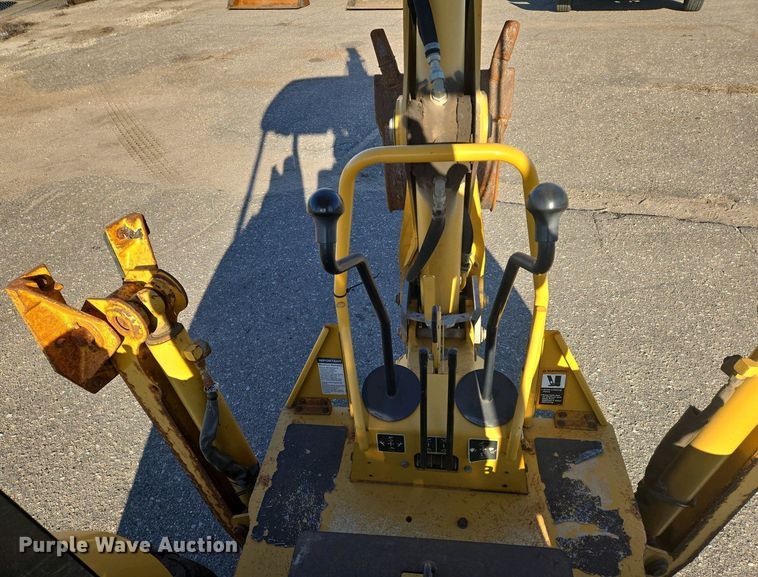 image for item EO0730 John Deere 110 backhoe