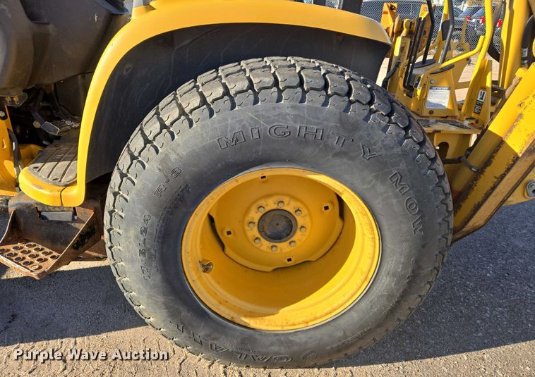 image for item EO0730 John Deere 110 backhoe