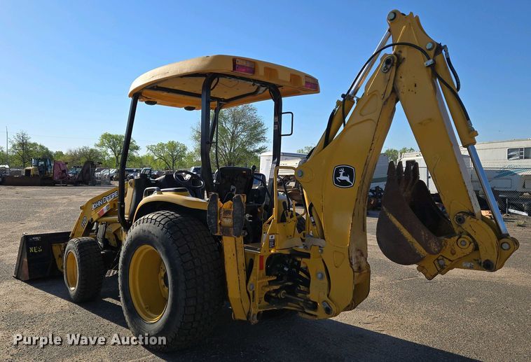image for item EO0731 John Deere 110S backhoe
