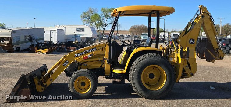 image for item EO0731 John Deere 110S backhoe
