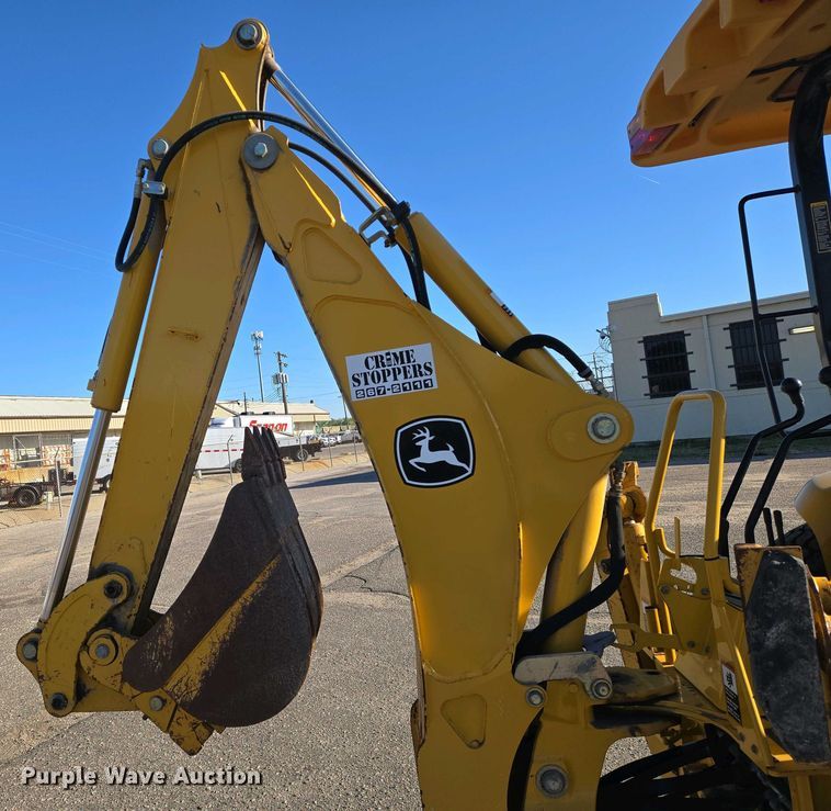 image for item EO0731 John Deere 110S backhoe