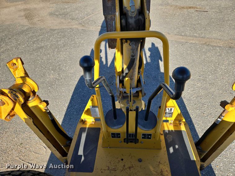 image for item EO0731 John Deere 110S backhoe