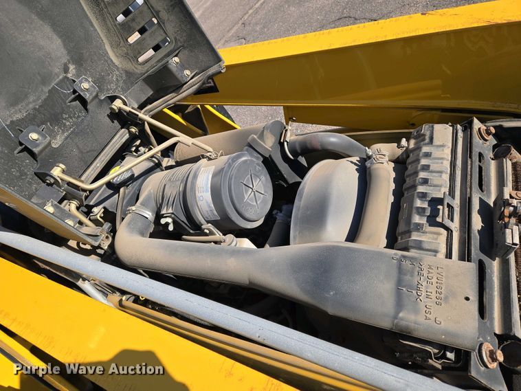 image for item EO0731 John Deere 110S backhoe