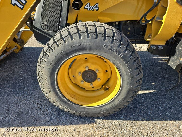 image for item EO0731 John Deere 110S backhoe