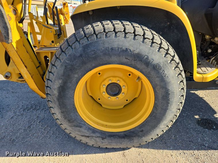 image for item EO0731 John Deere 110S backhoe