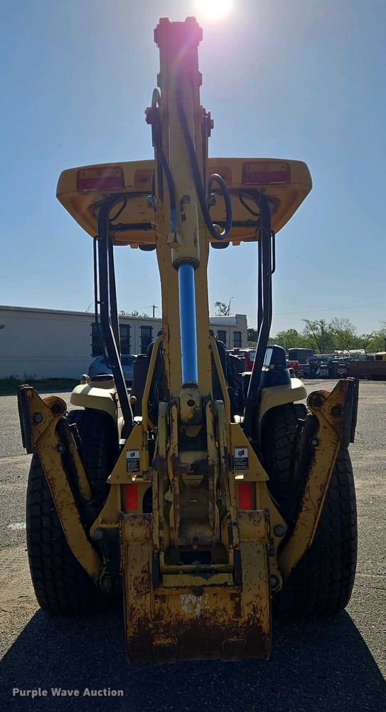 image for item EO0732 John Deere 110S backhoe