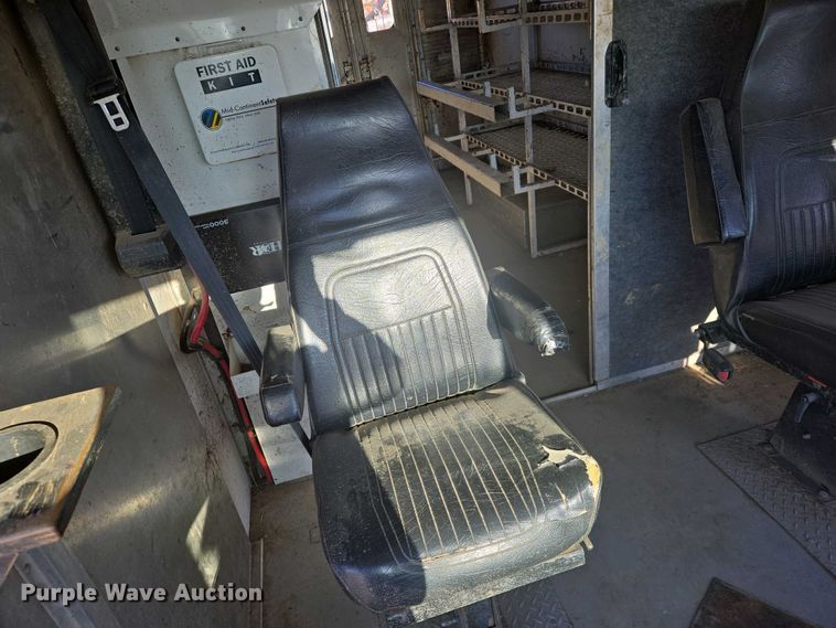 image for item EO0733 2015 Freightliner  delivery van