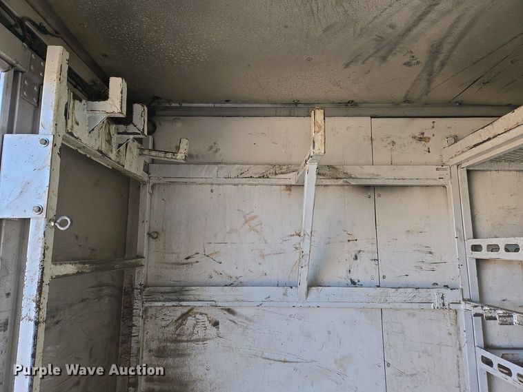 image for item EO0733 2015 Freightliner  delivery van