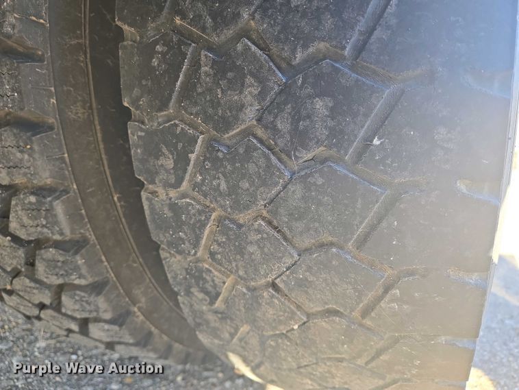 image for item EO0733 2015 Freightliner  delivery van