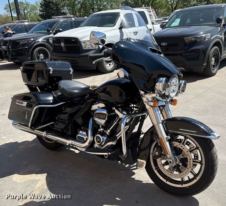 image for item EO0734 2018 Harley Davidson Electra Glide motorcycle