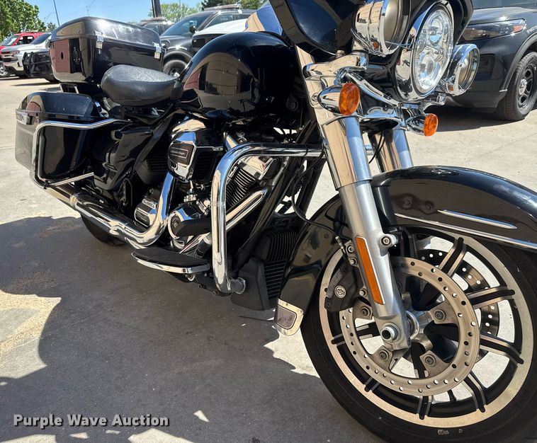 image for item EO0734 2018 Harley Davidson Electra Glide motorcycle