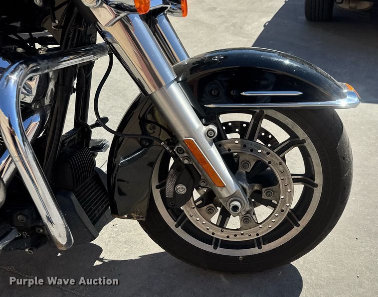 image for item EO0735 2017 Harley Davidson Electra Glide motorcycle