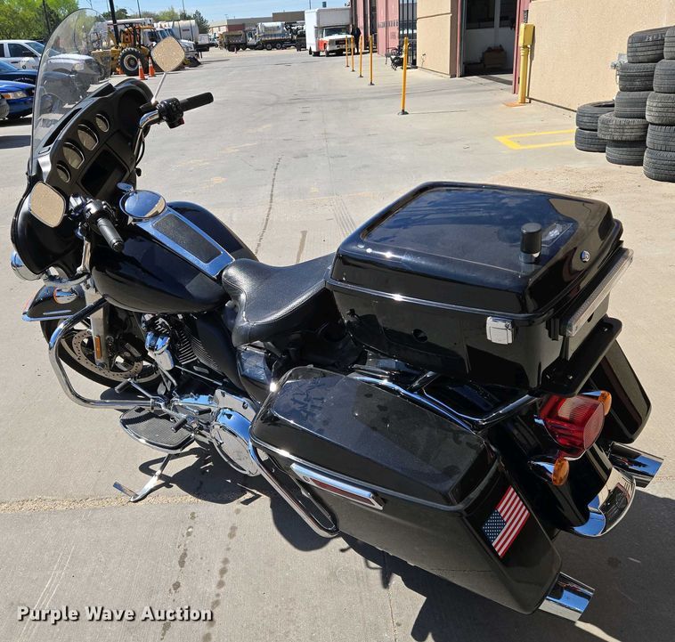 image for item EO0736 2017 Harley Davidson  Electra Glide  motorcycle