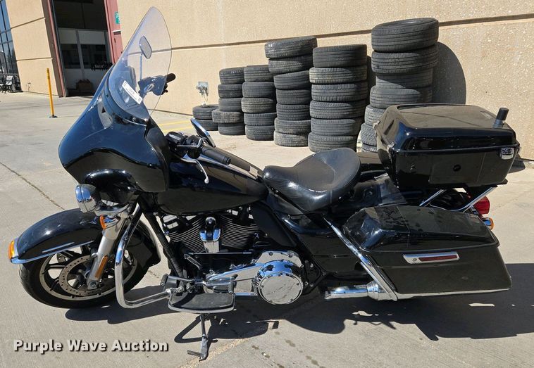 image for item EO0736 2017 Harley Davidson  Electra Glide  motorcycle