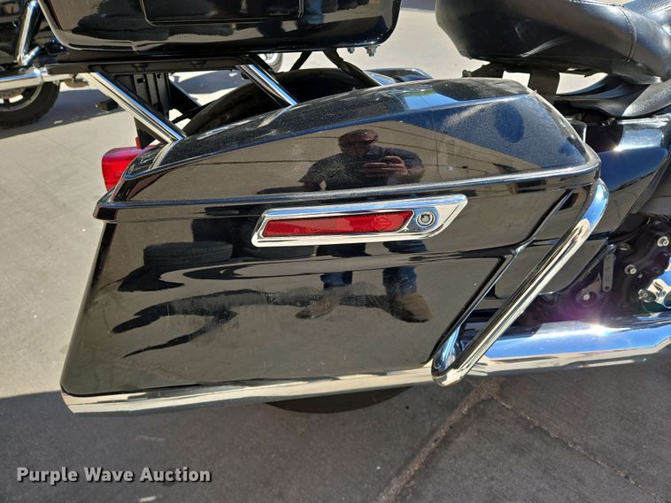 image for item EO0736 2017 Harley Davidson  Electra Glide  motorcycle