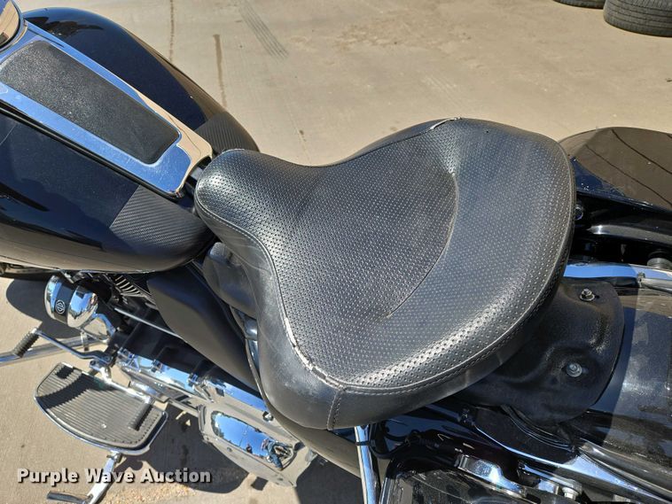 image for item EO0736 2017 Harley Davidson  Electra Glide  motorcycle