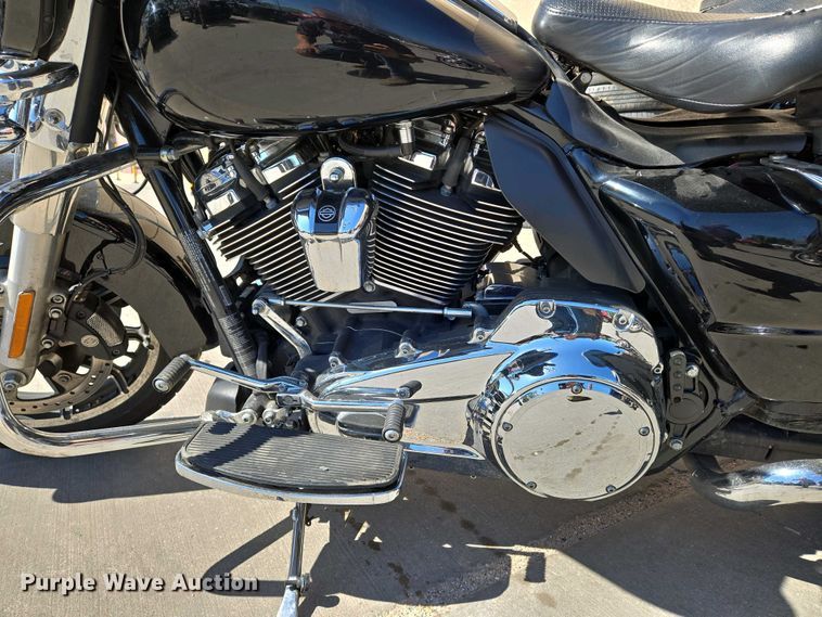 image for item EO0736 2017 Harley Davidson  Electra Glide  motorcycle