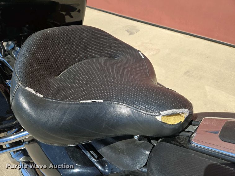 image for item EO0737 2017 Harley Davidson Electra Glide motorcycle