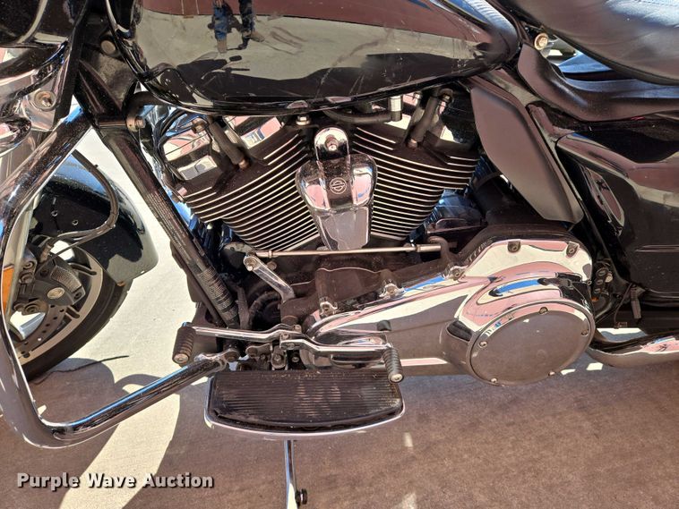 image for item EO0737 2017 Harley Davidson Electra Glide motorcycle