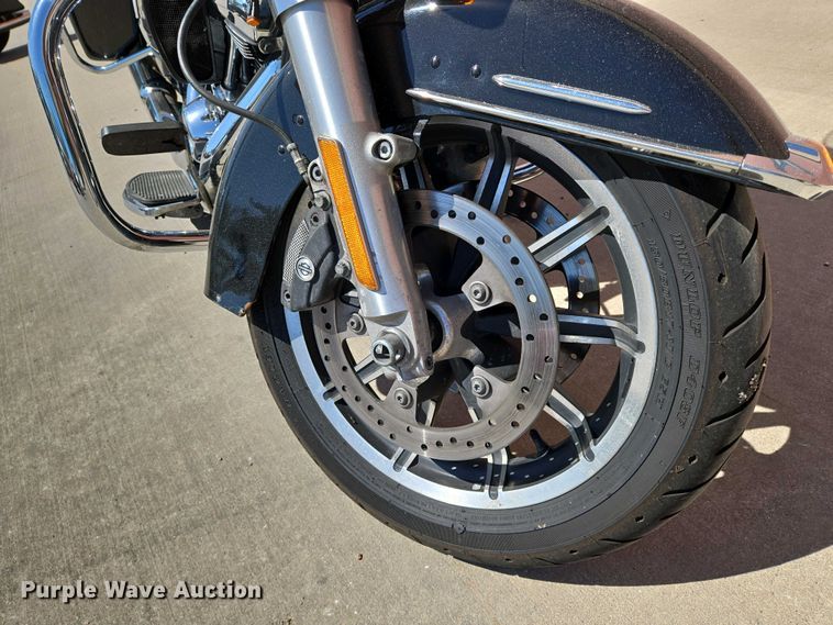 image for item EO0737 2017 Harley Davidson Electra Glide motorcycle