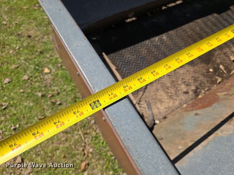 image for item EO0738 Turfco Mete-R-Matic III top dresser spreader