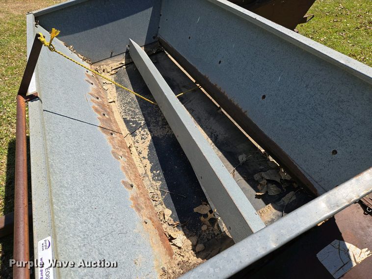 image for item EO0739 Turfco top dresser spreader