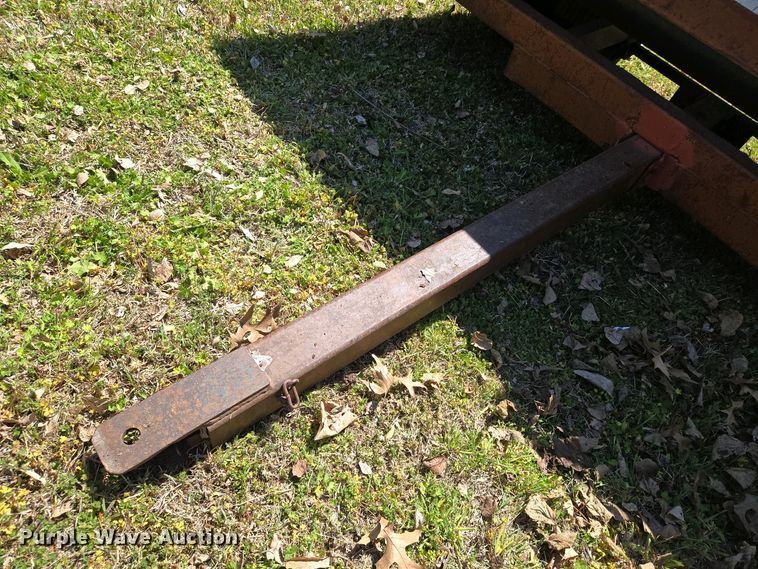 image for item EO0739 Turfco top dresser spreader