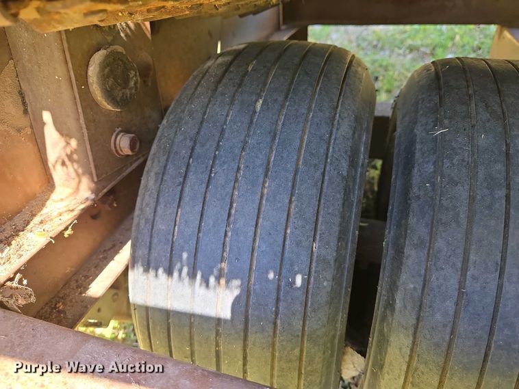 image for item EO0739 Turfco top dresser spreader