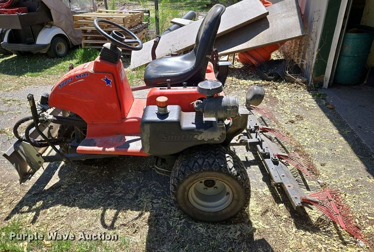 image for item EO0740 Smithco Super Star bunker rake