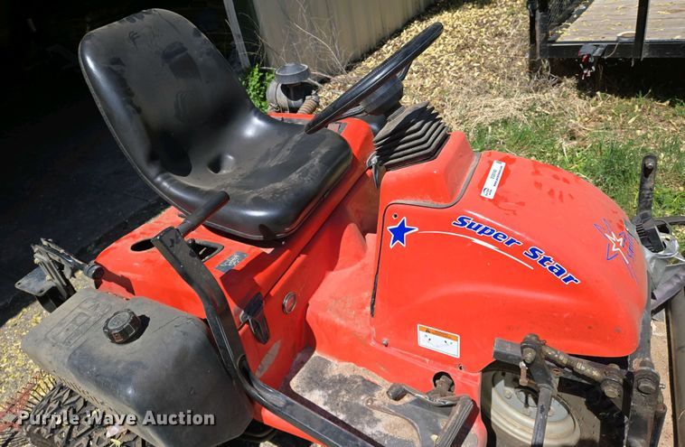 image for item EO0740 Smithco Super Star bunker rake