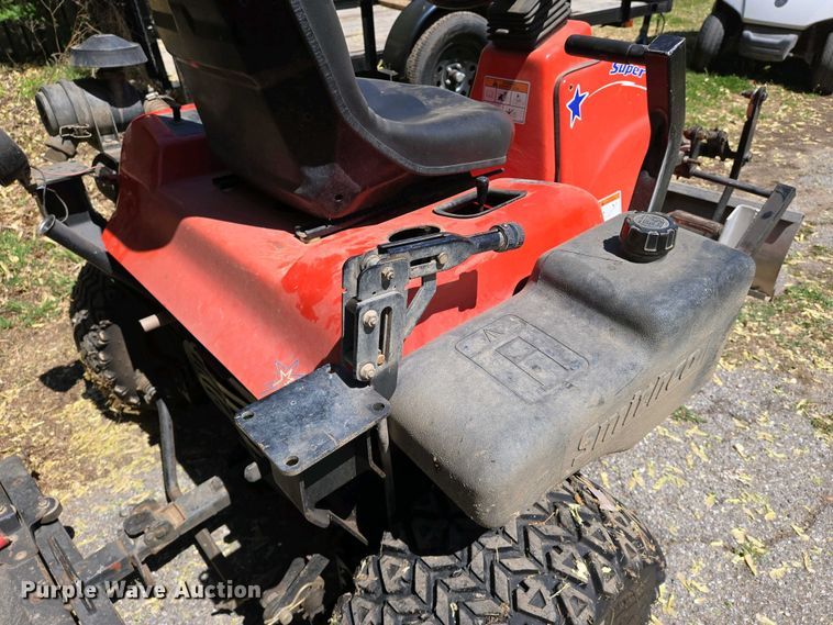 image for item EO0740 Smithco Super Star bunker rake