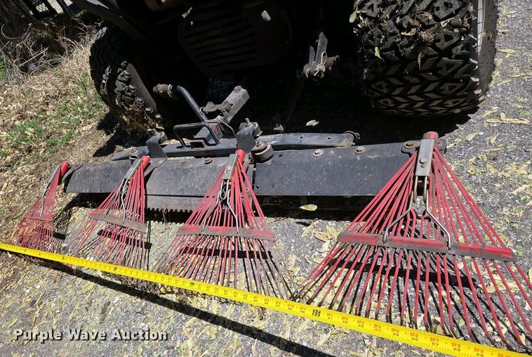 image for item EO0740 Smithco Super Star bunker rake