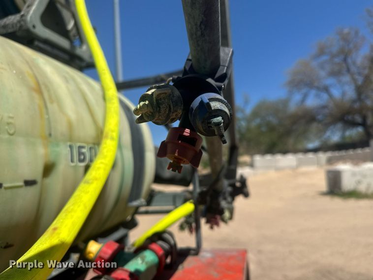 image for item EO0741 2001 Smithco Spray Star 1600 sprayer