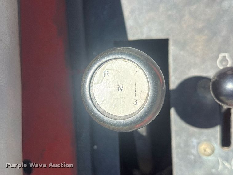 image for item EO0741 2001 Smithco Spray Star 1600 sprayer