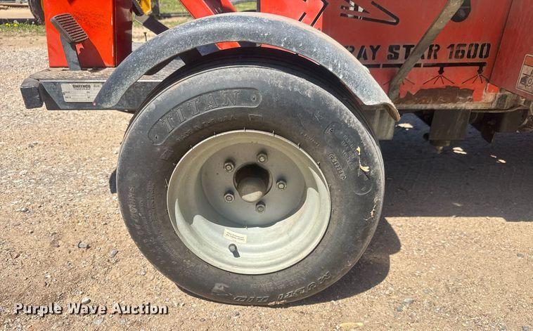 image for item EO0741 2001 Smithco Spray Star 1600 sprayer