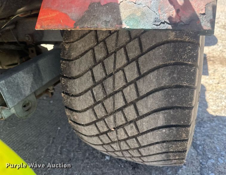 image for item EO0741 2001 Smithco Spray Star 1600 sprayer