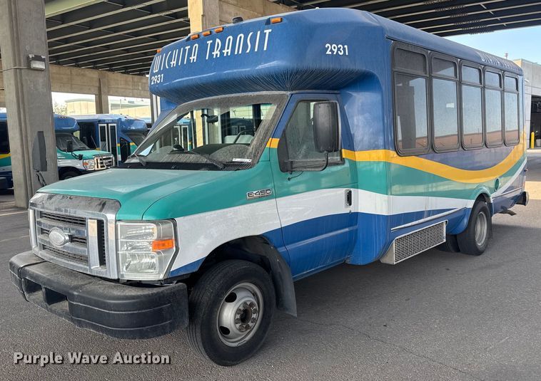 image for item EO0743 2015 Eldorado Aerotech E450 shuttle bus