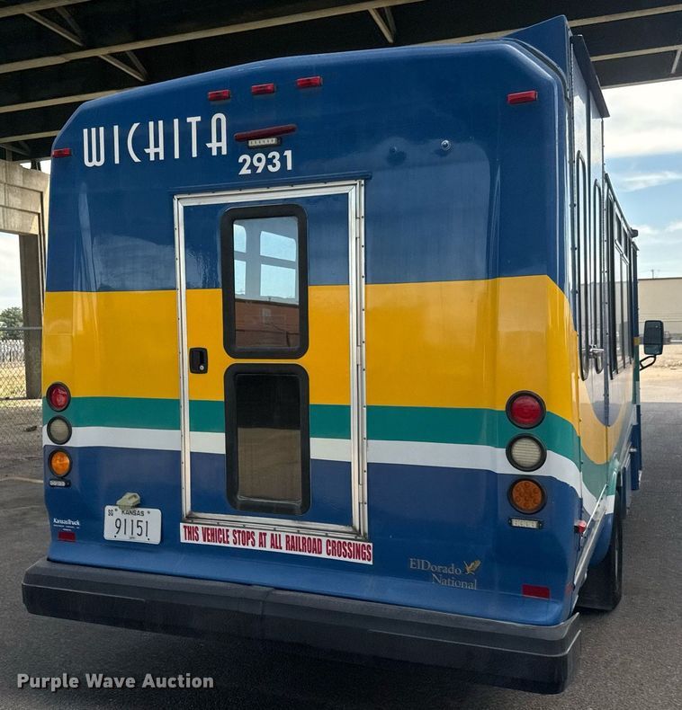 image for item EO0743 2015 Eldorado Aerotech E450 shuttle bus