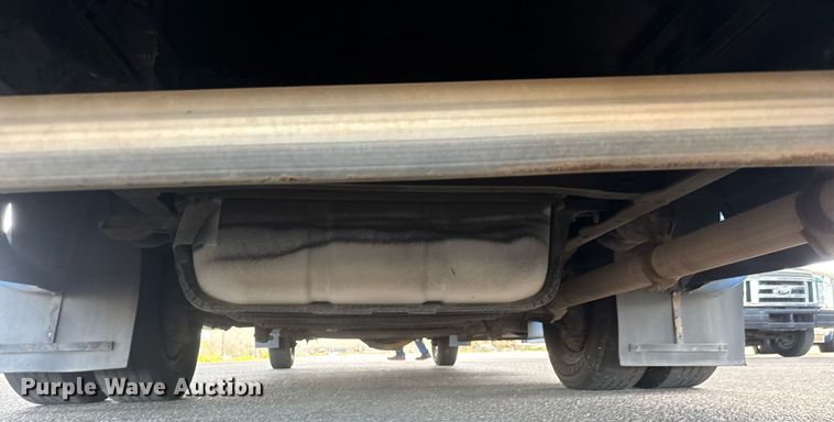 image for item EO0743 2015 Eldorado Aerotech E450 shuttle bus