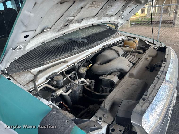 image for item EO0743 2015 Eldorado Aerotech E450 shuttle bus