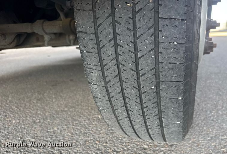 image for item EO0743 2015 Eldorado Aerotech E450 shuttle bus