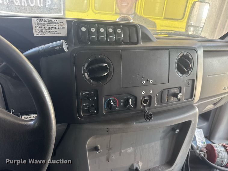 image for item EO0744 2016 Eldorado Aerotech E450 shuttle bus