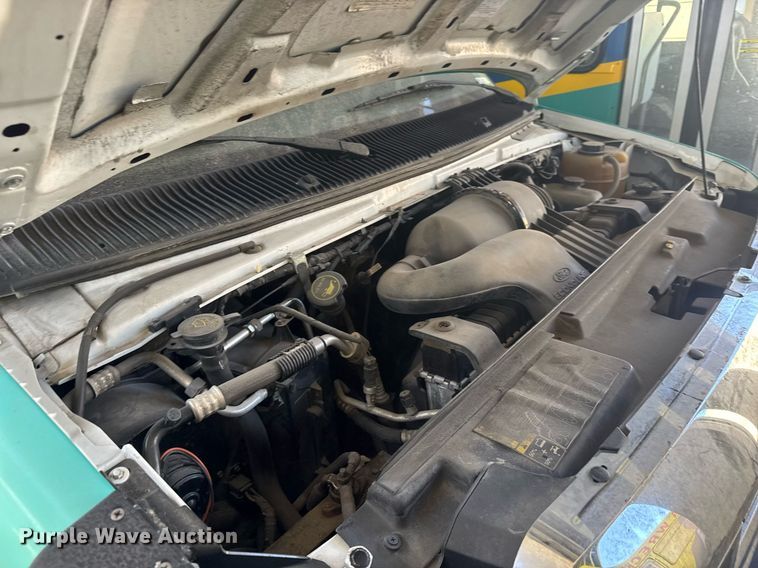 image for item EO0744 2016 Eldorado Aerotech E450 shuttle bus