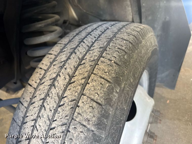 image for item EO0744 2016 Eldorado Aerotech E450 shuttle bus