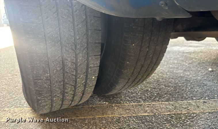 image for item EO0744 2016 Eldorado Aerotech E450 shuttle bus