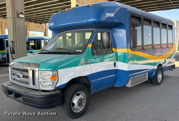 image for item EO0745 2015 Eldorado Aerotech E450 shuttle bus